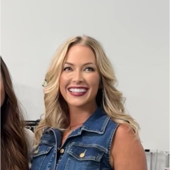 lisa_derosa